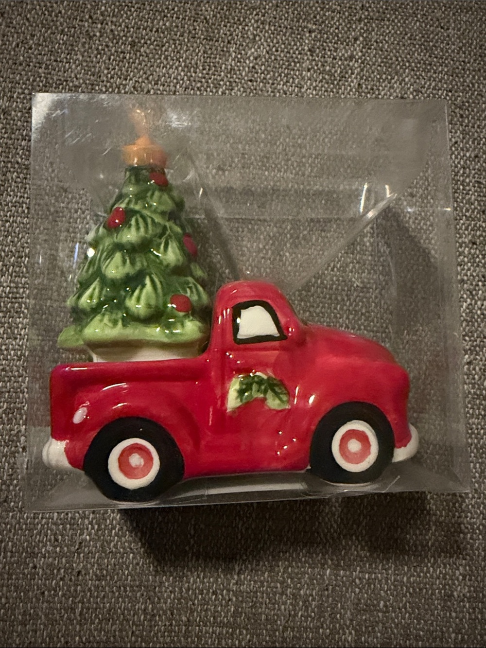 Salt and Pepper Shakers-Holiday Ceramic